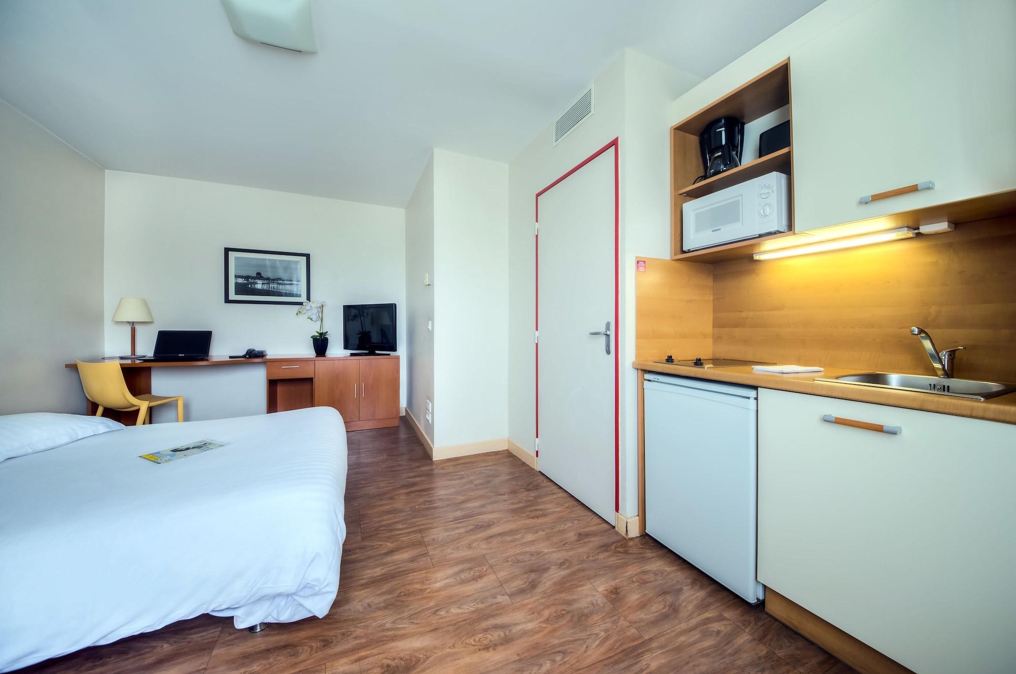 Comfort Aparthotel Saint-Nazaire Les Portes De L Ocean מראה חיצוני תמונה