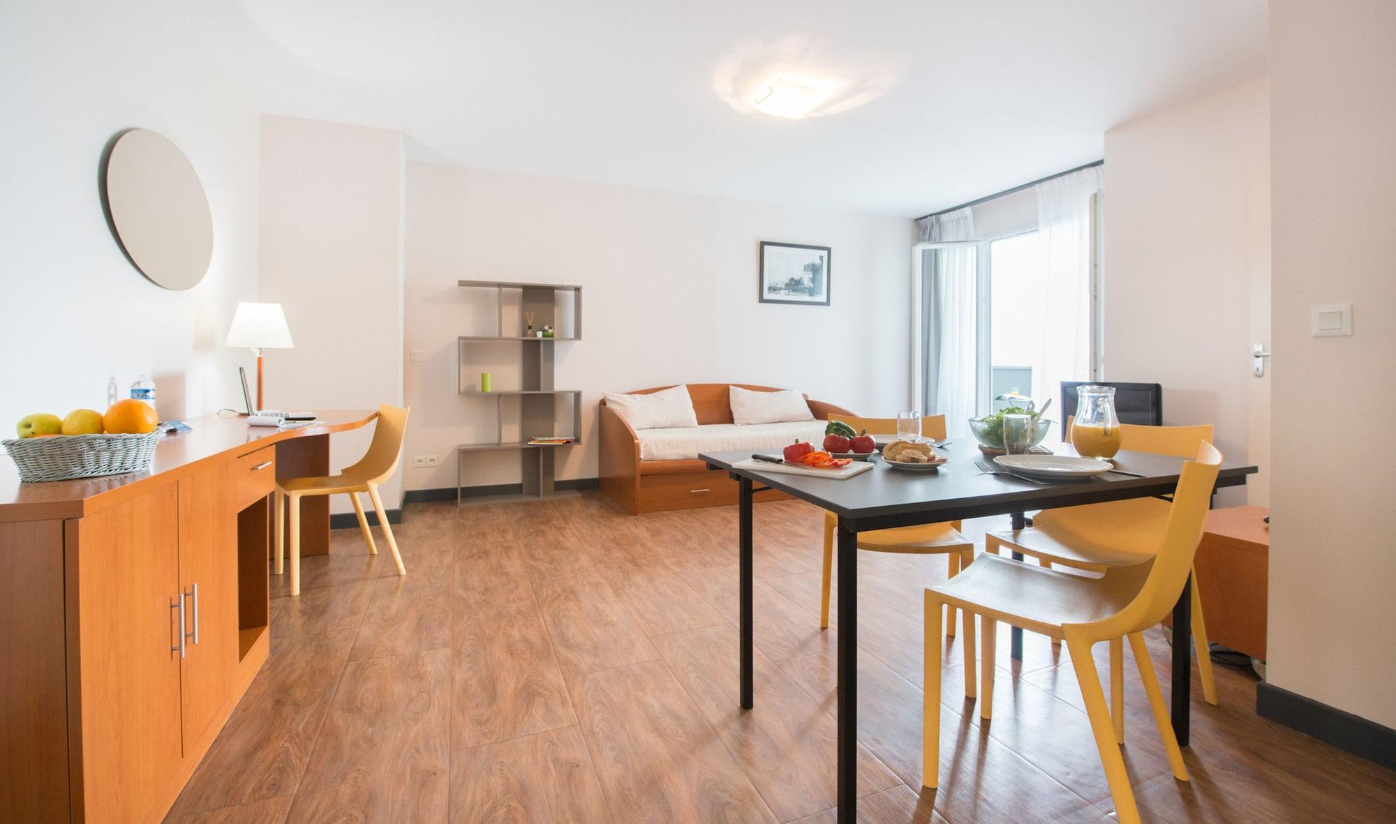Comfort Aparthotel Saint-Nazaire Les Portes De L Ocean מראה חיצוני תמונה